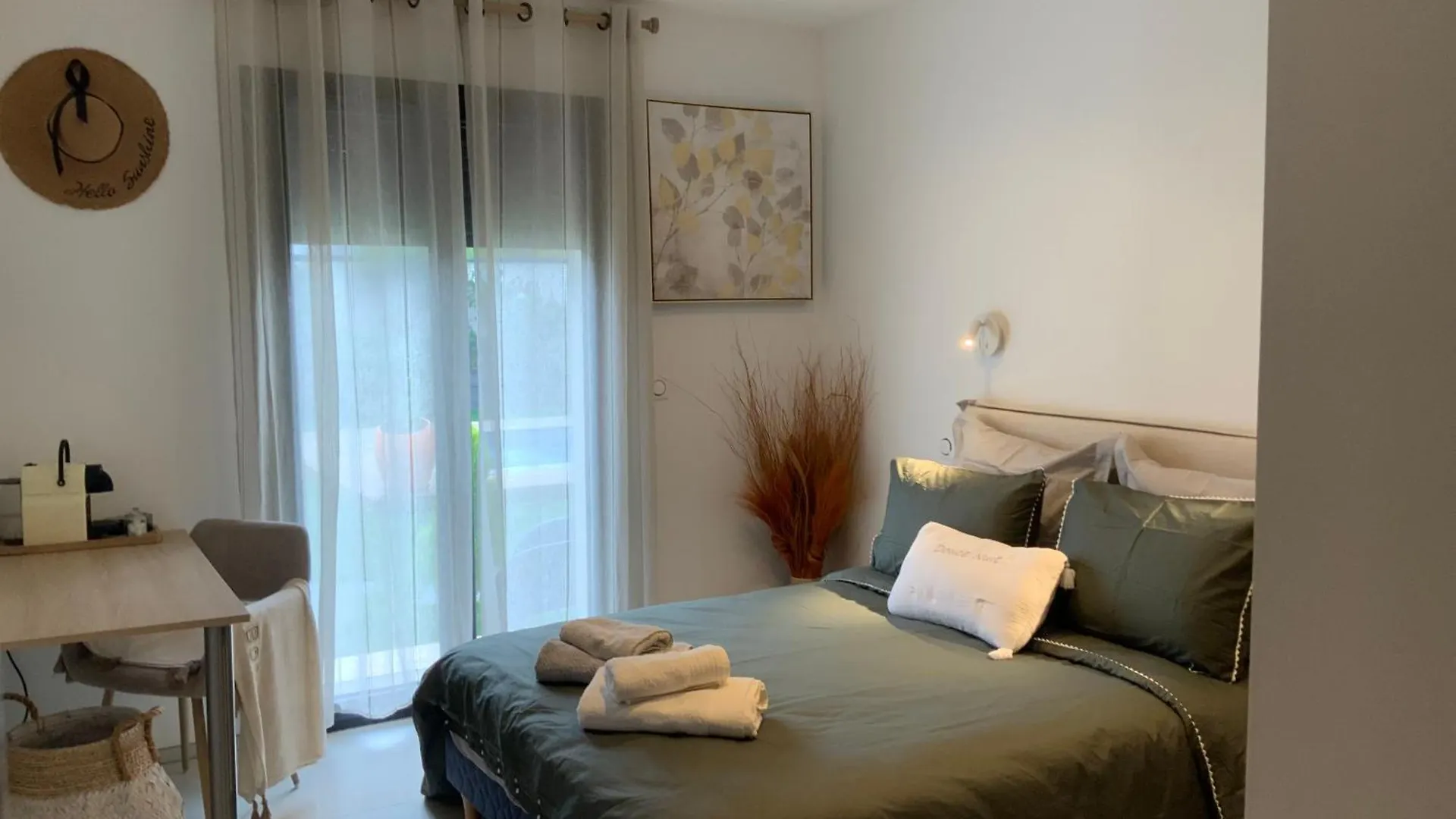 Espace Privee Une Chambre ,Salle Bain Toilettes Chez L Habitants Valence  0*, Valence (Drome) France